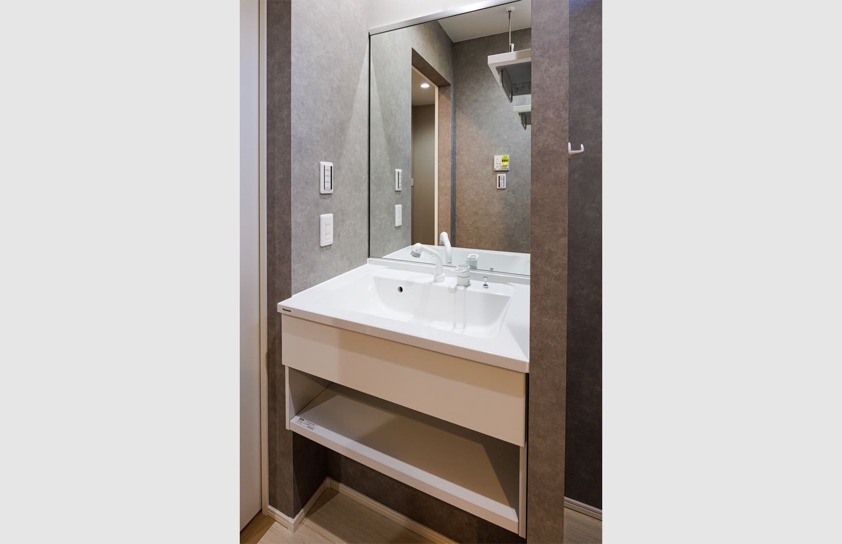 スクワールアパートメントの写真