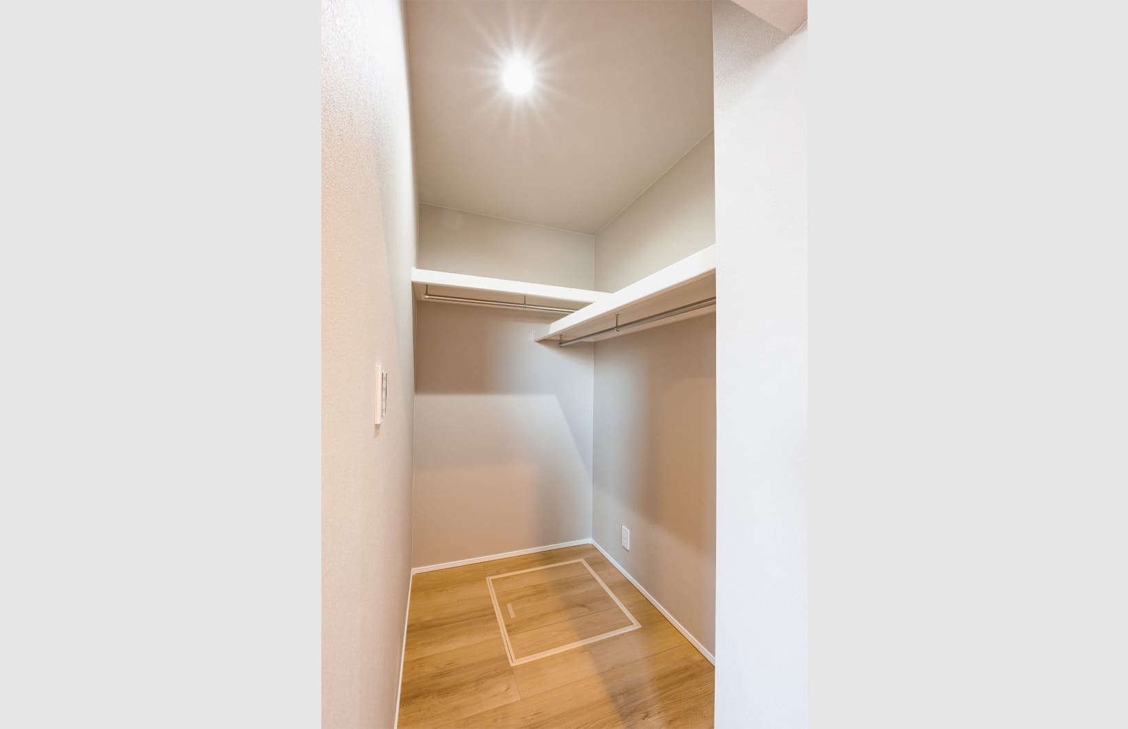 ミライフ列見の写真